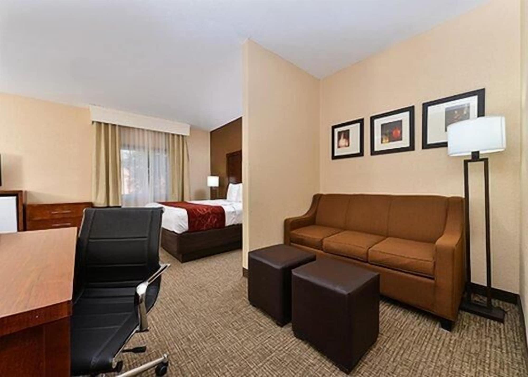 Comfort Suites Omaha Northwest Extérieur photo