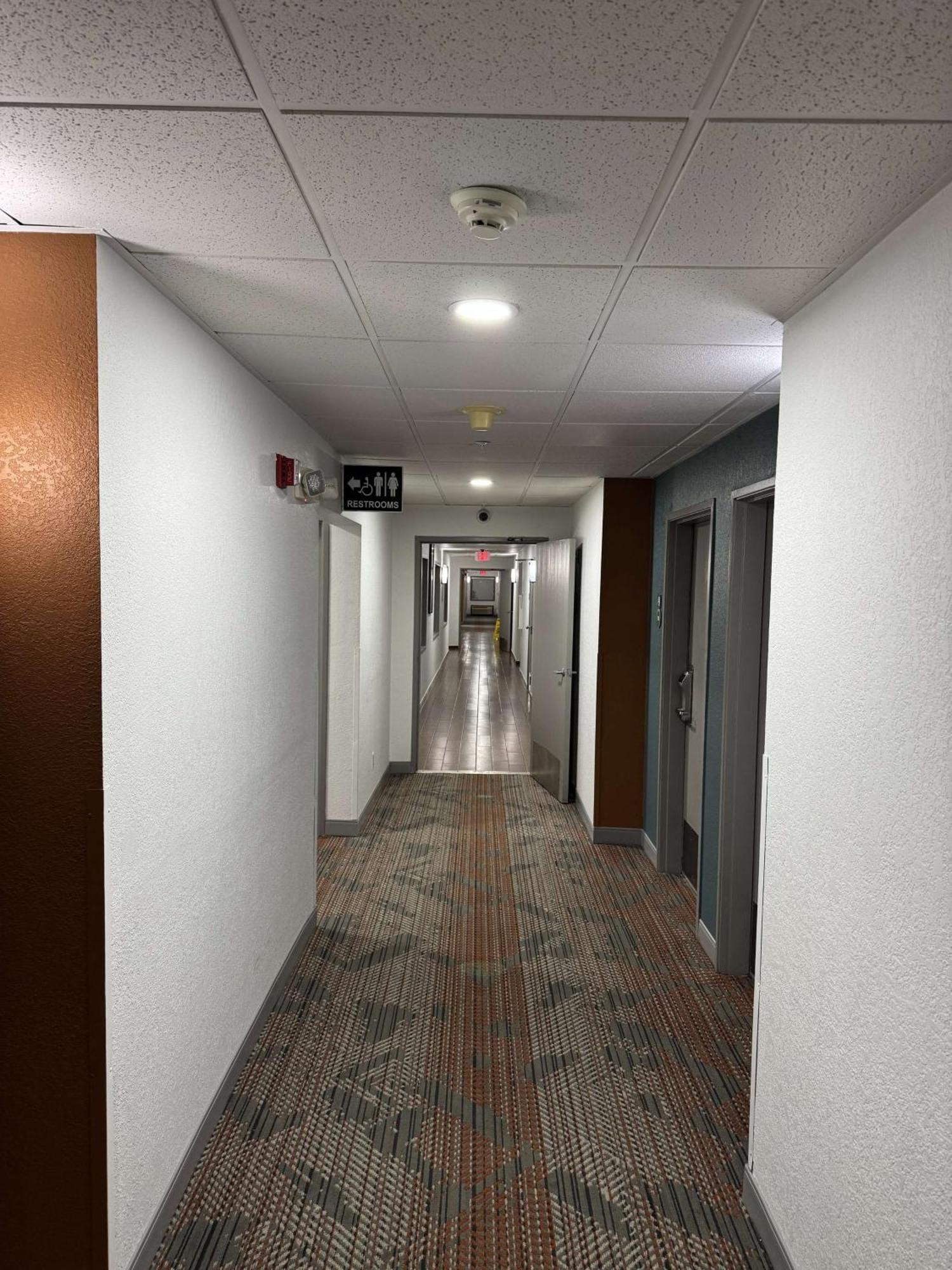 Comfort Suites Omaha Northwest Extérieur photo