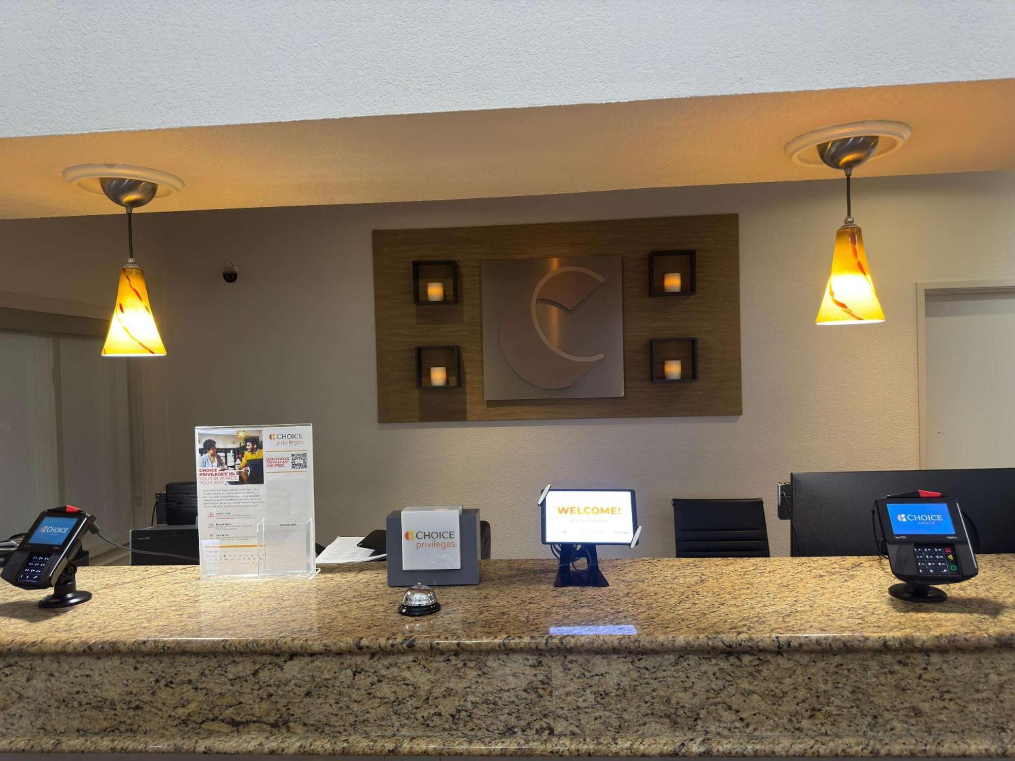 Comfort Suites Omaha Northwest Extérieur photo