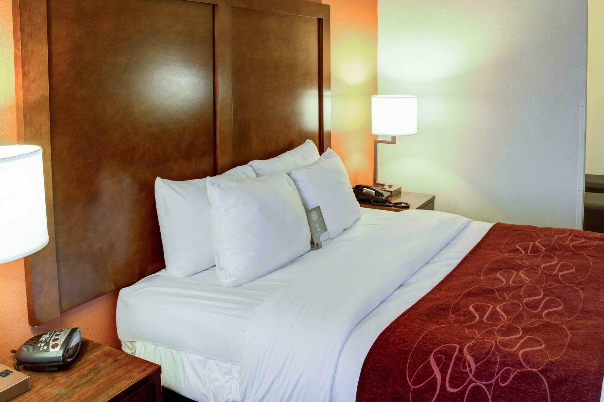 Comfort Suites Omaha Northwest Extérieur photo
